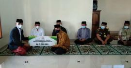 Safari Tarawih di Masjid Al Falah, Bupati Berpesan Agar Warga Tak Jual Tanah Sembarangan